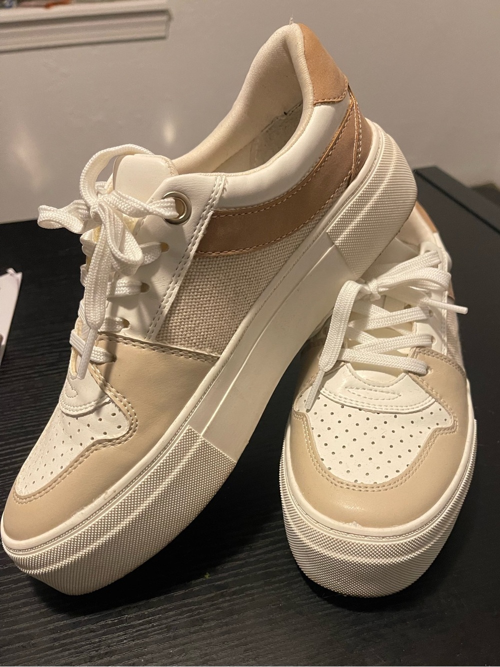 Women's Low-Platform Casual Sneakers in Cream and White